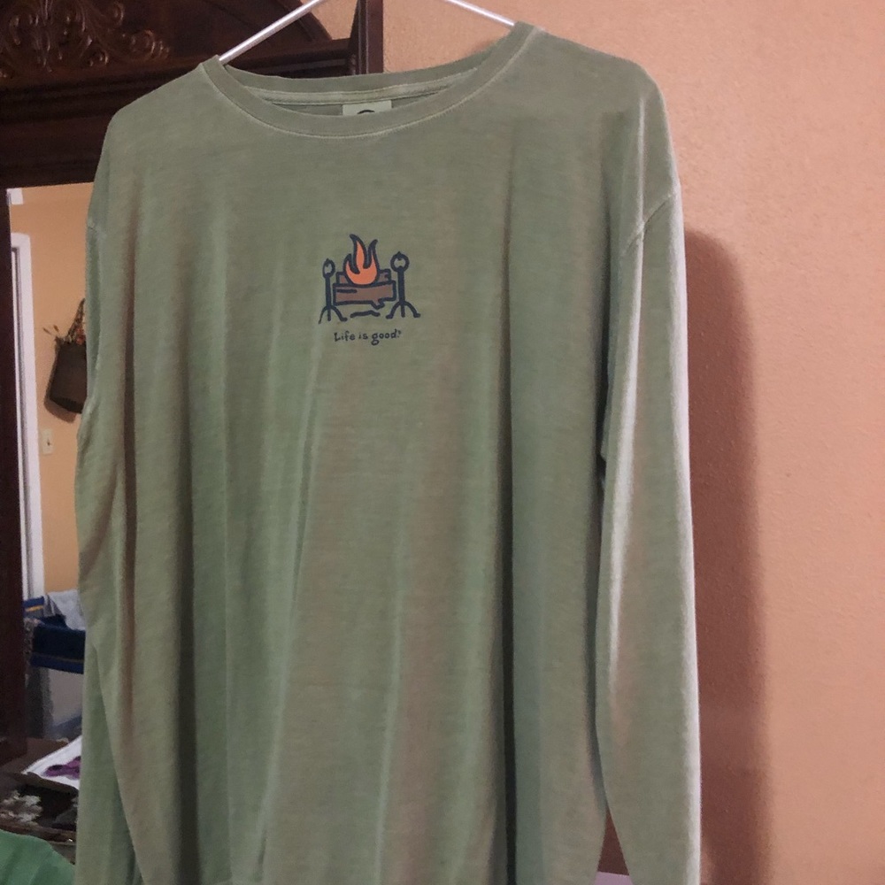 Long sleeve tee